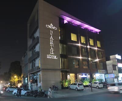 https://imgcld.yatra.com/ytimages/image/upload/t_hotel_yatra_city_desktop/v1412165005/Domestic Hotels/Hotels_Ludhiana/Hotel Parth/Overview.jpg